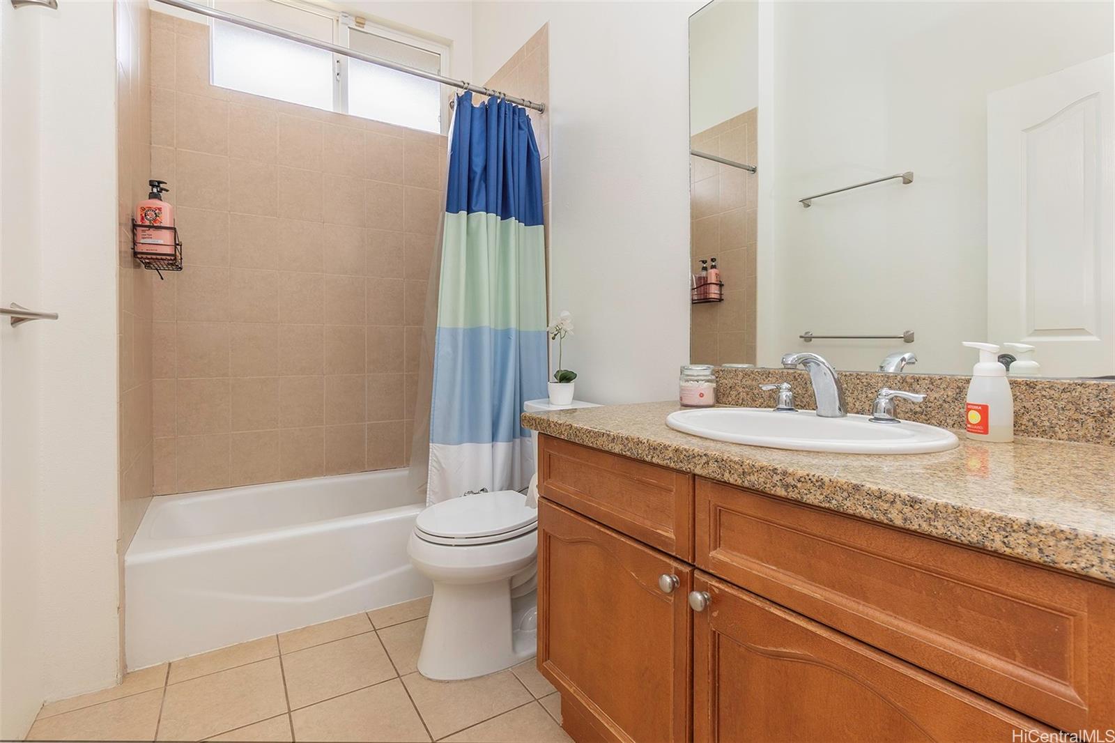 92-1087 Palahia Street  Unit B