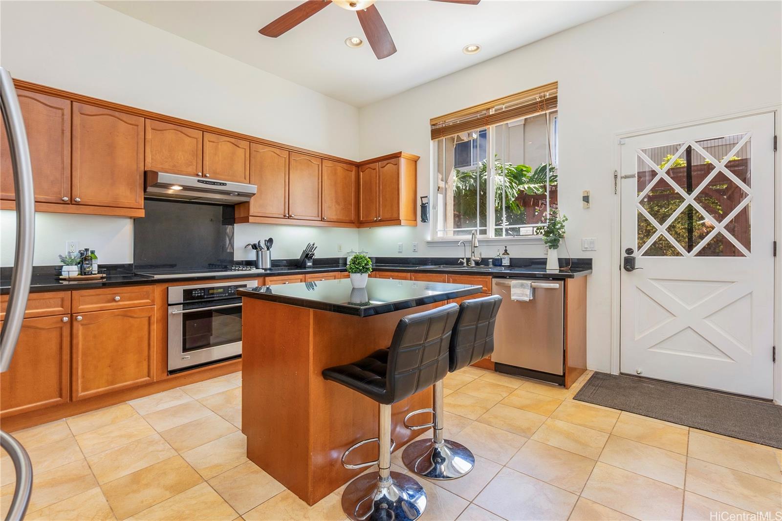 92-1087 Palahia Street  Unit B