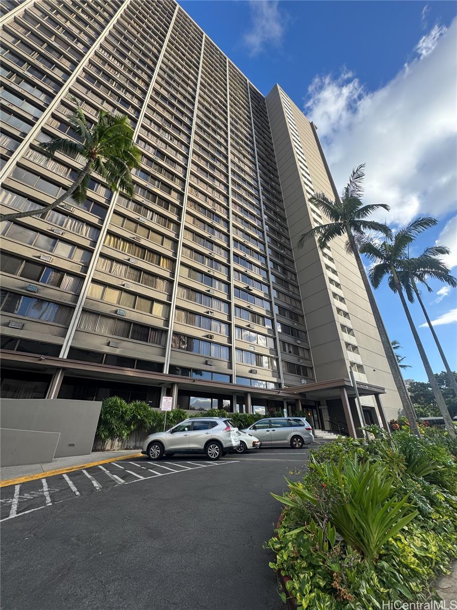 1255 Nuuanu Avenue E2211
