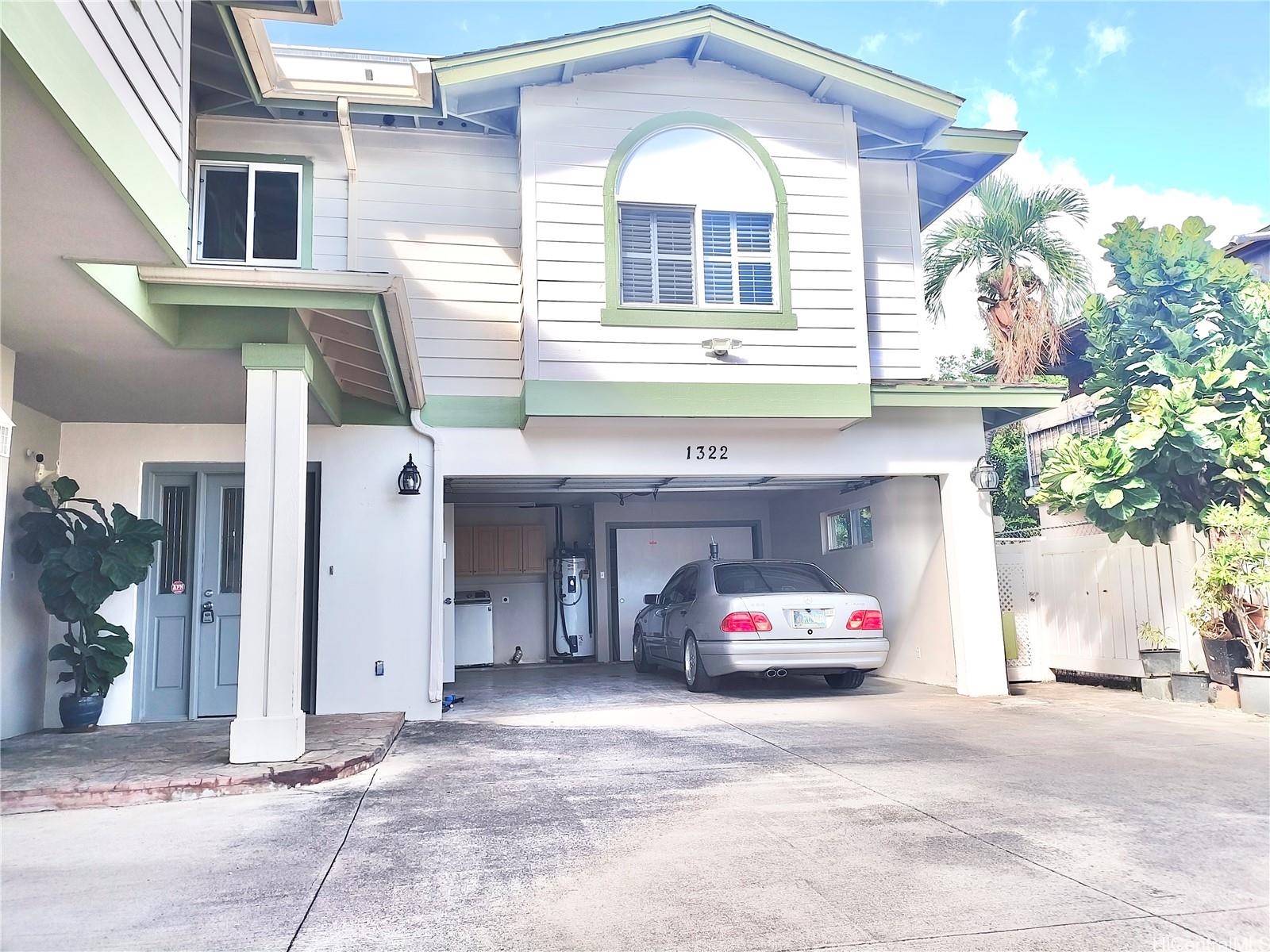 1322 Lunalilo Street