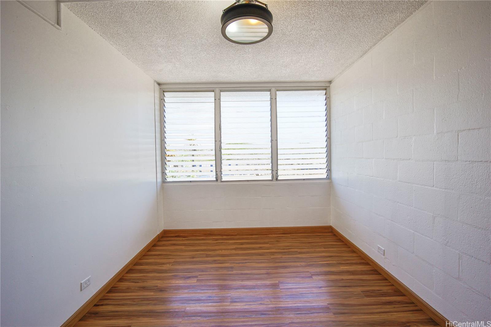 94-249 Waikele Road  Unit A-304