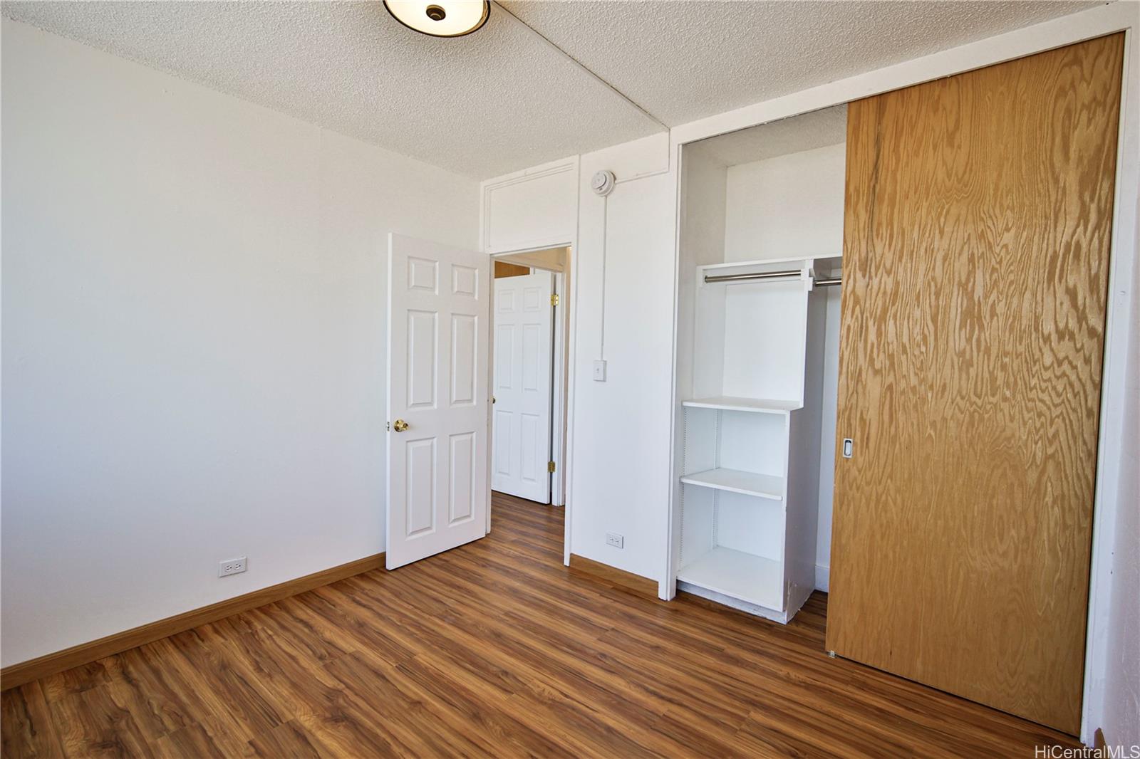 94-249 Waikele Road  Unit A-304