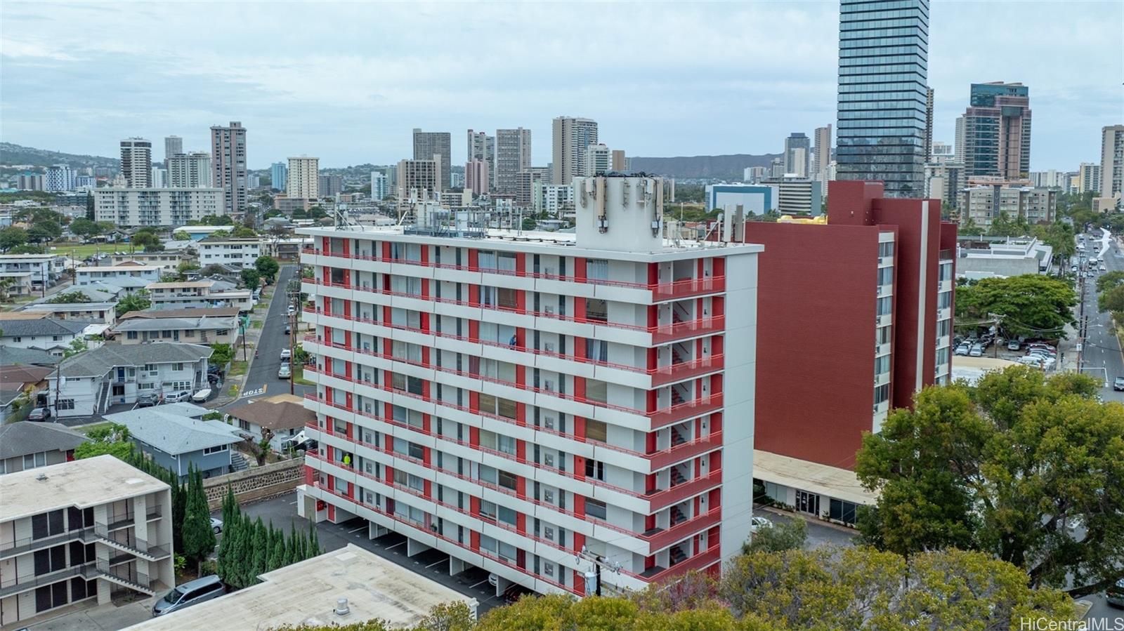 1670 Kalakaua Avenue 902