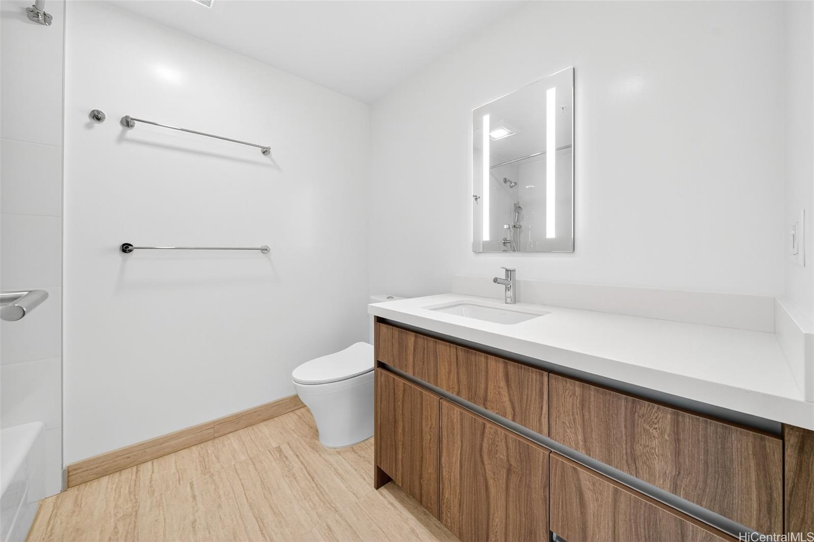 1515 Liona Street  Unit 4001