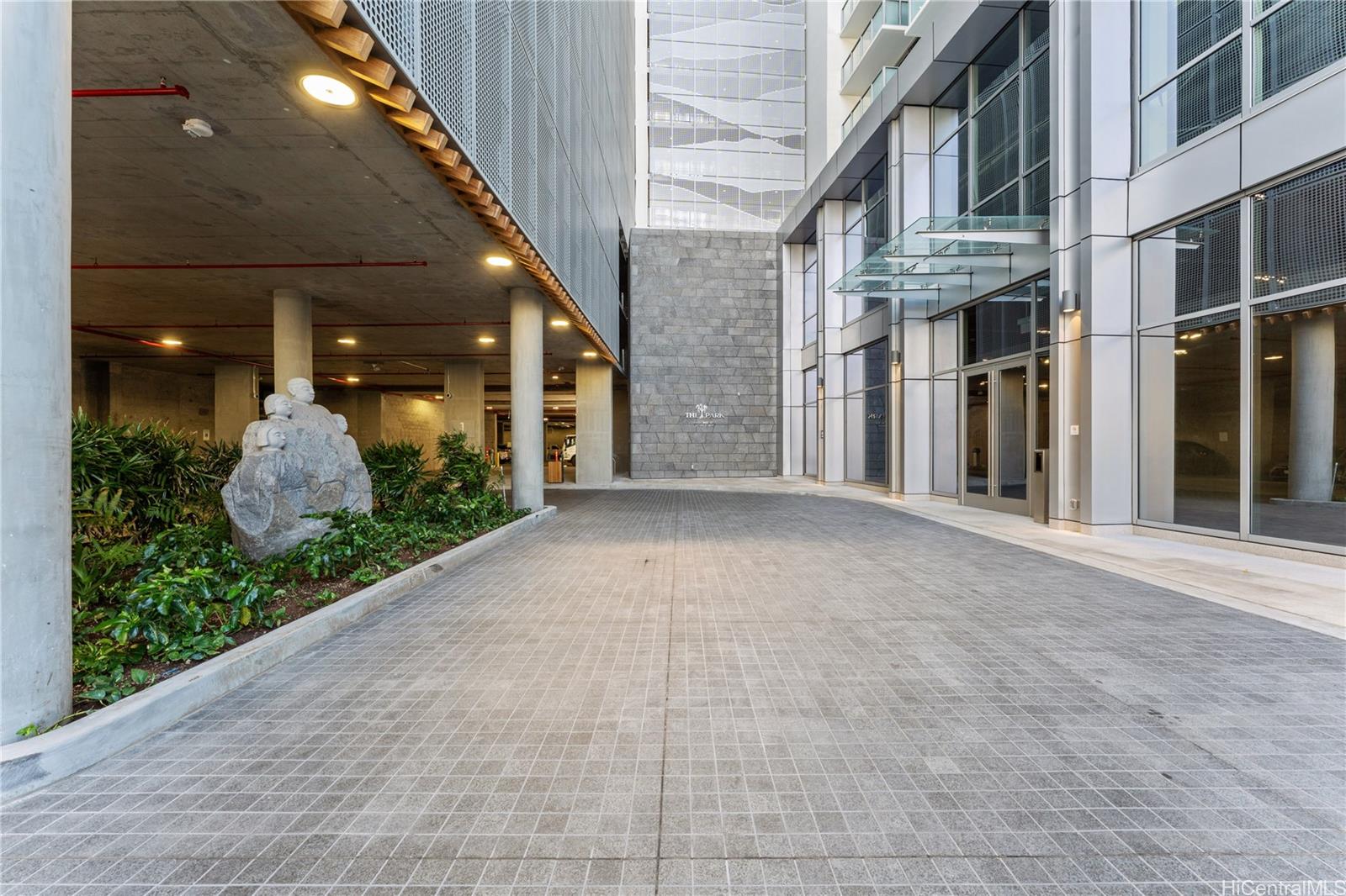 1515 Liona Street  Unit 3703