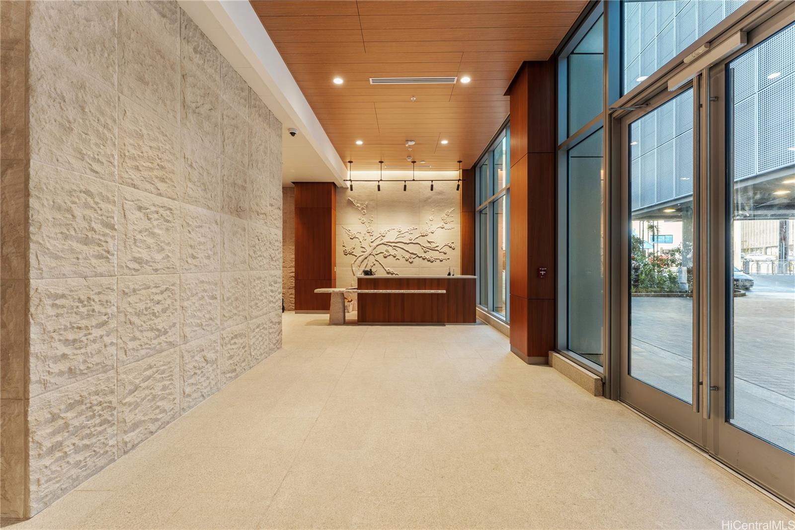 1515 Liona Street  Unit 3703