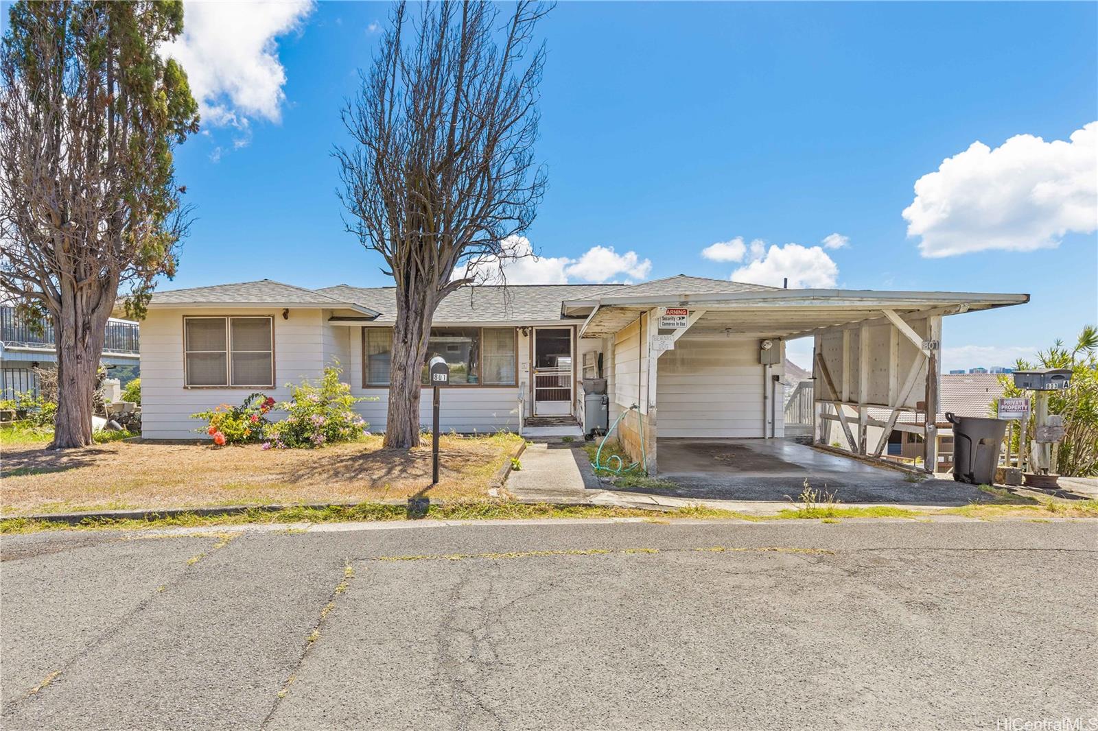 801 Iholena Place