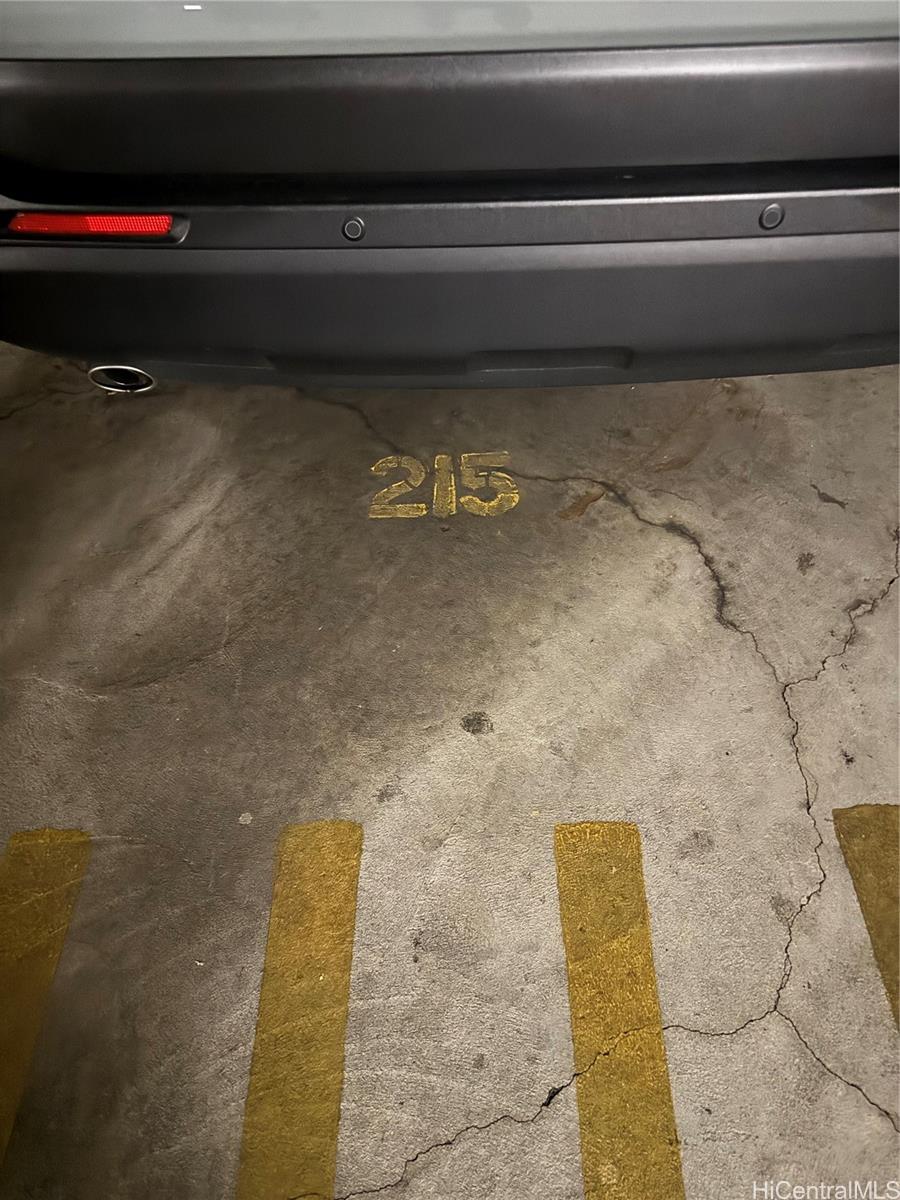 Photo 19 of 21