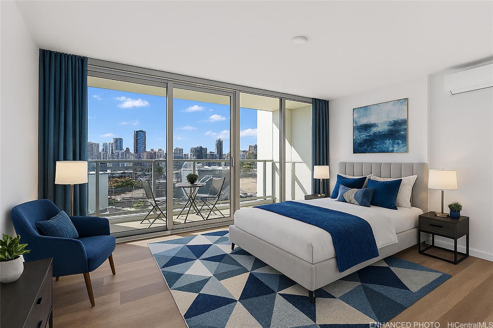 1515 Liona Street  Unit 610