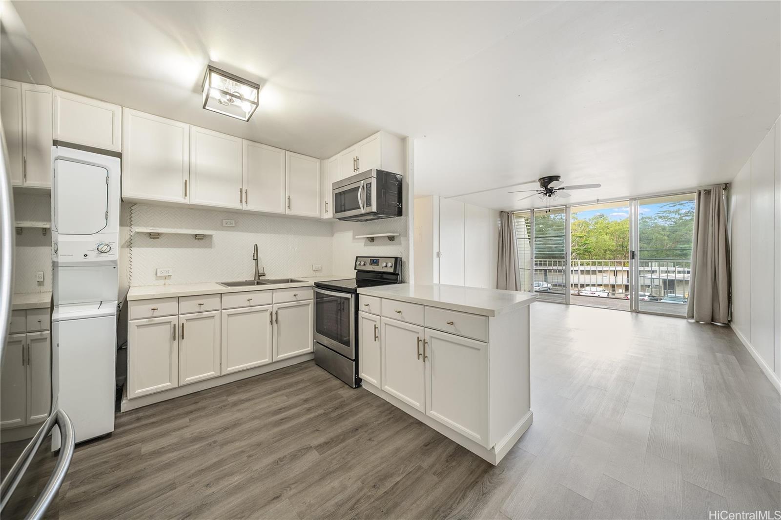 95-2055 Waikalani Place  Unit B204