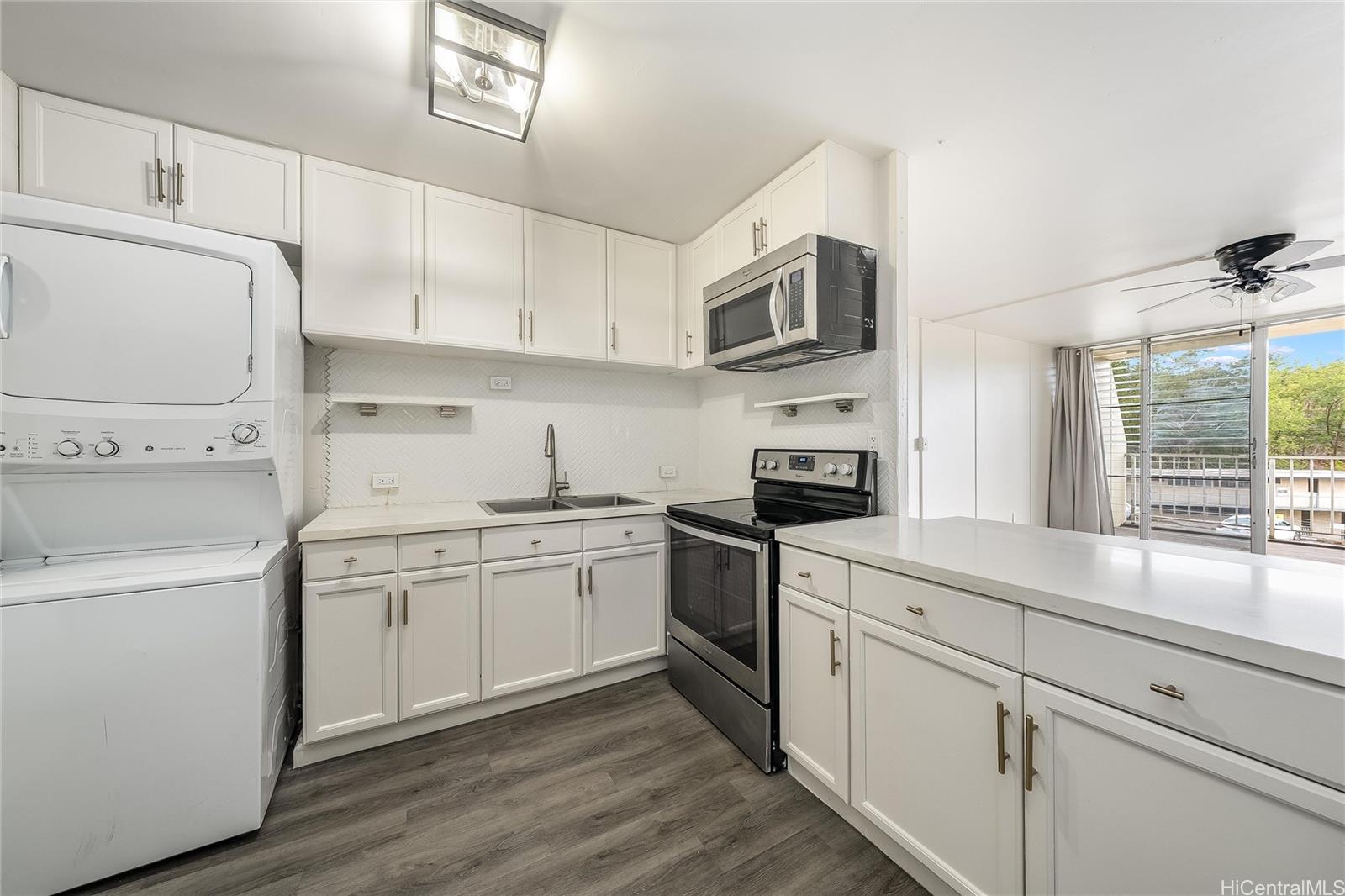 95-2055 Waikalani Place  Unit B204
