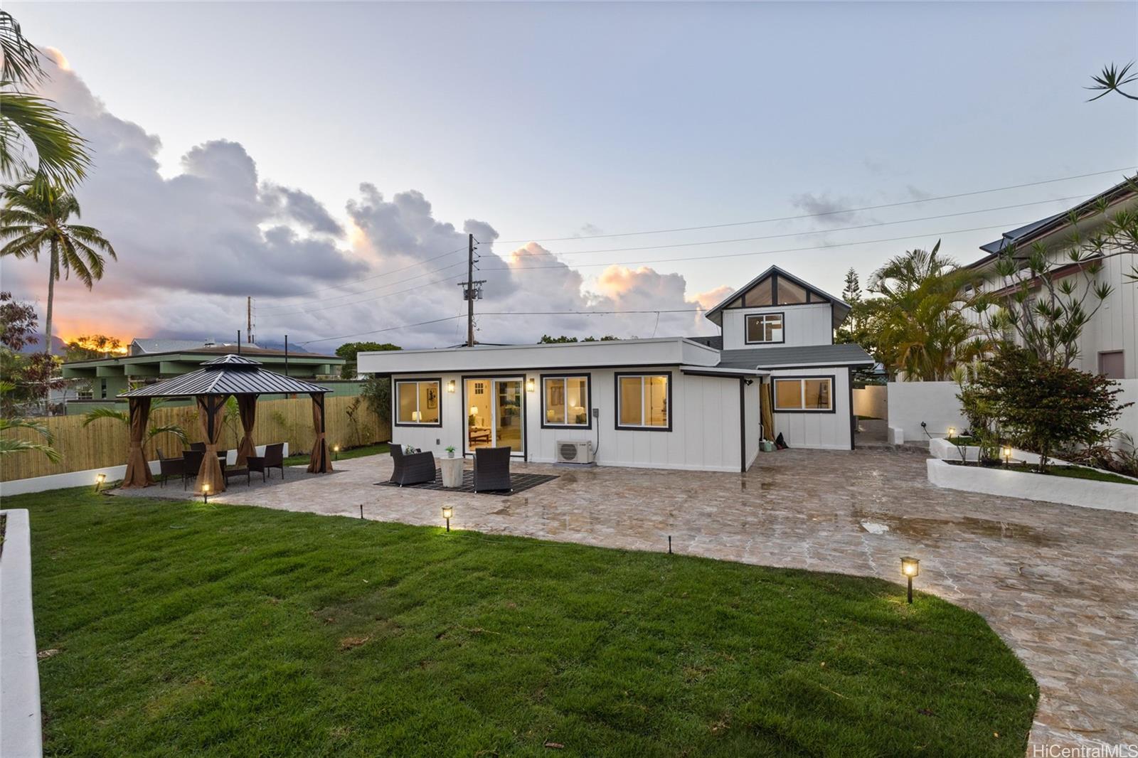 889 Akumu Street