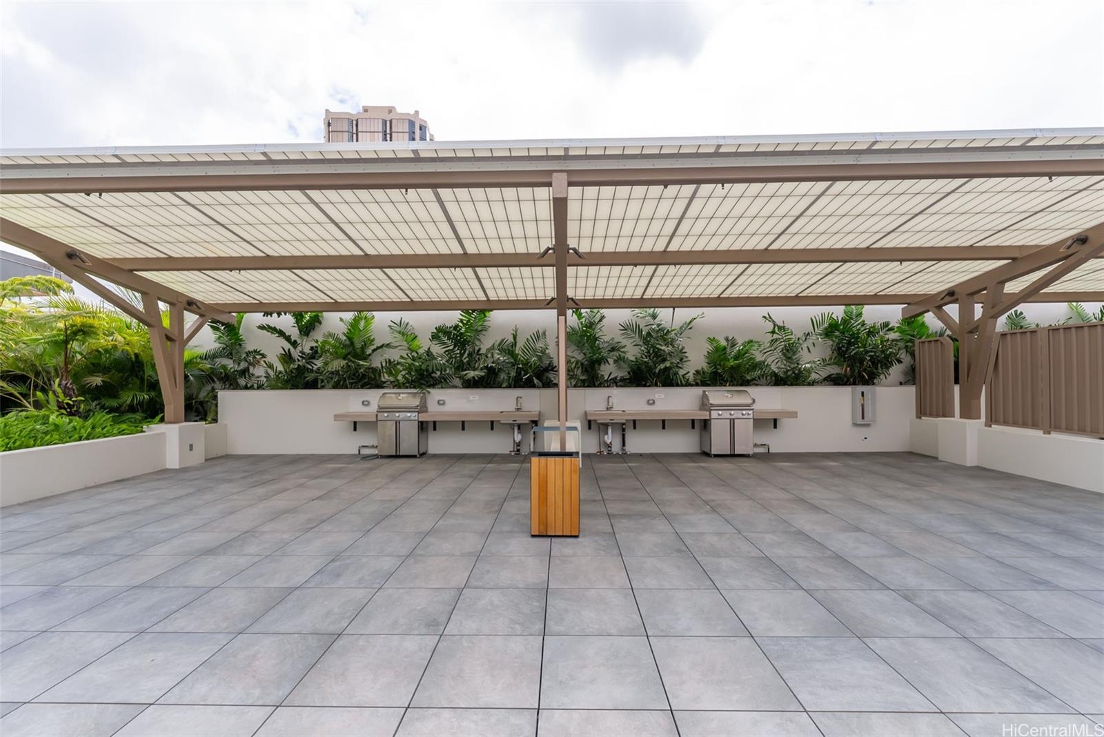 1515 Liona Street  Unit 3718
