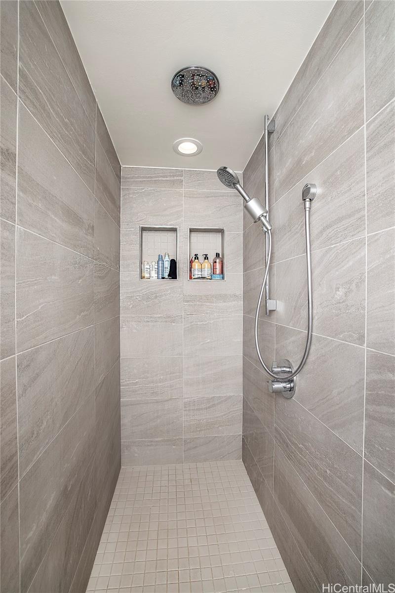 4999 Kahala Avenue  Unit 145