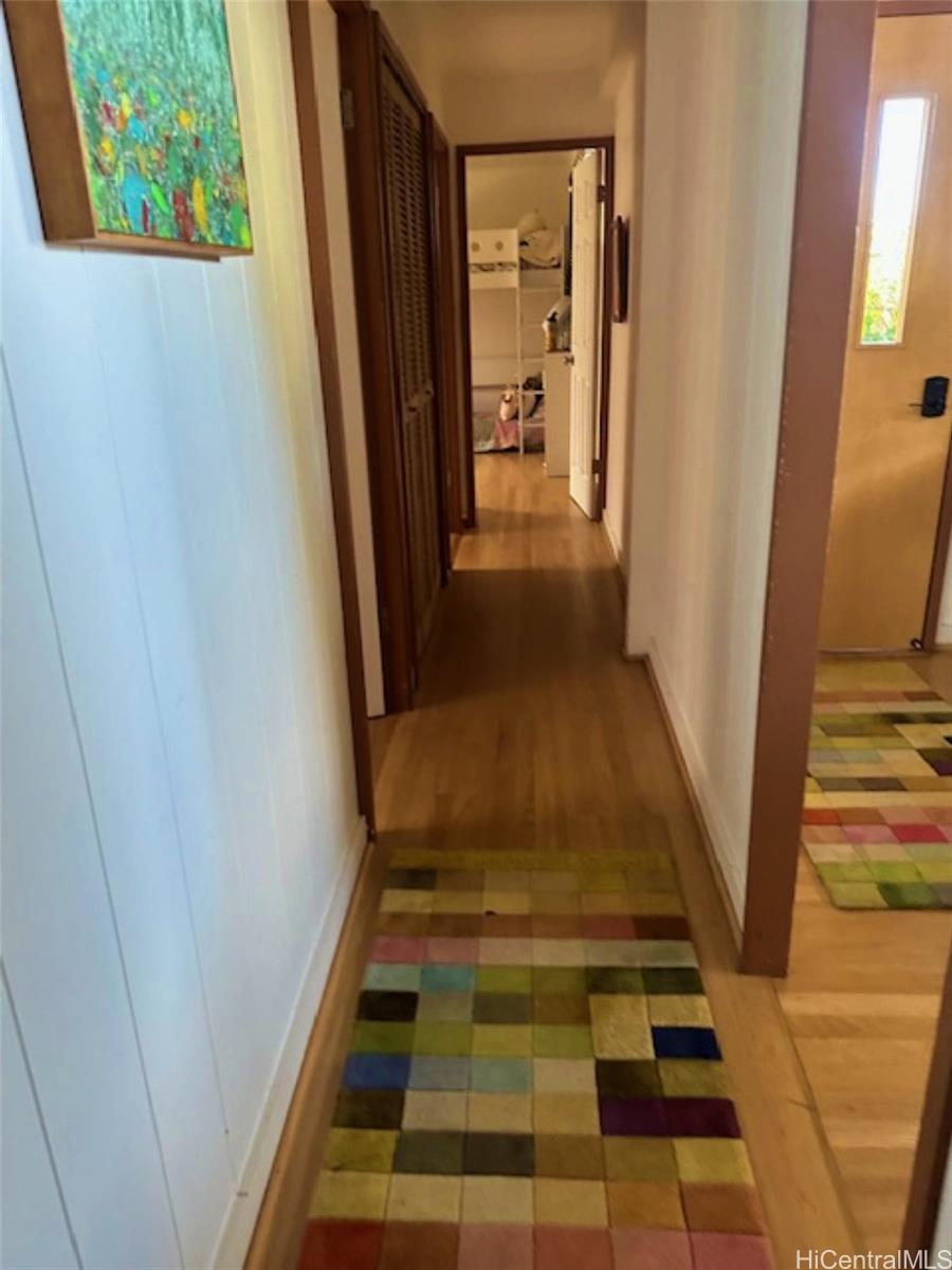 Photo 9 of 25