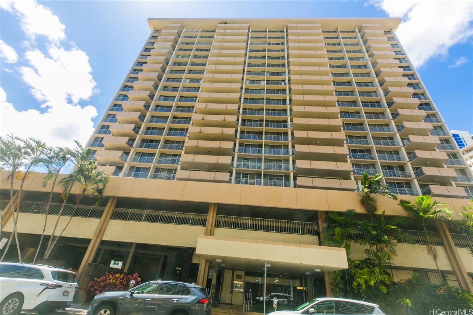 1561 Kanunu Street 1208