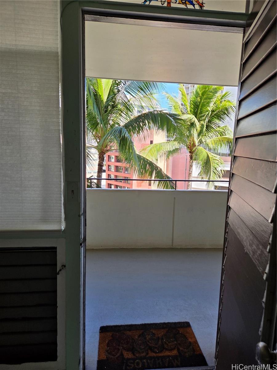 Photo 13 of 19