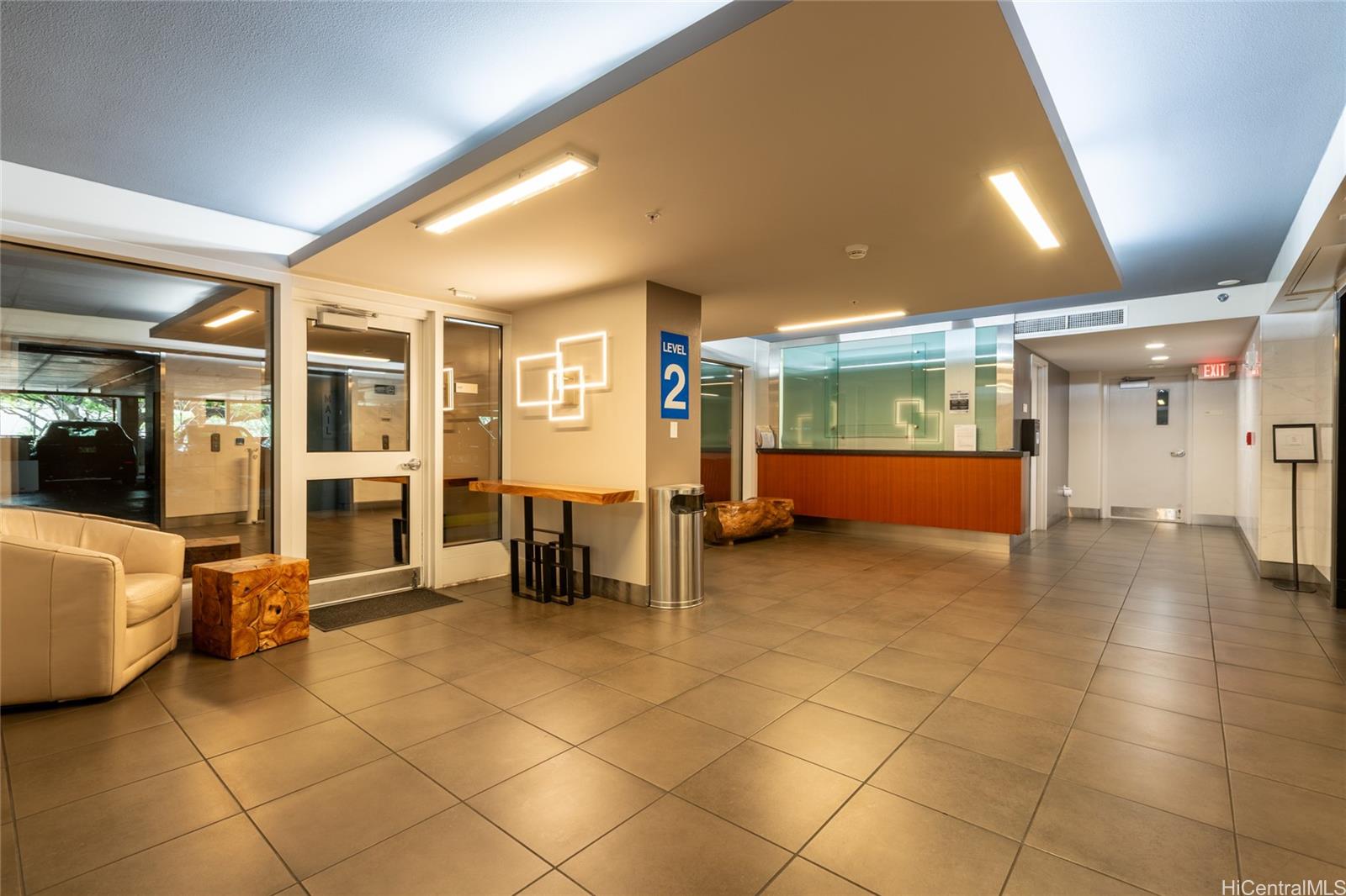 Photo 17 of 22