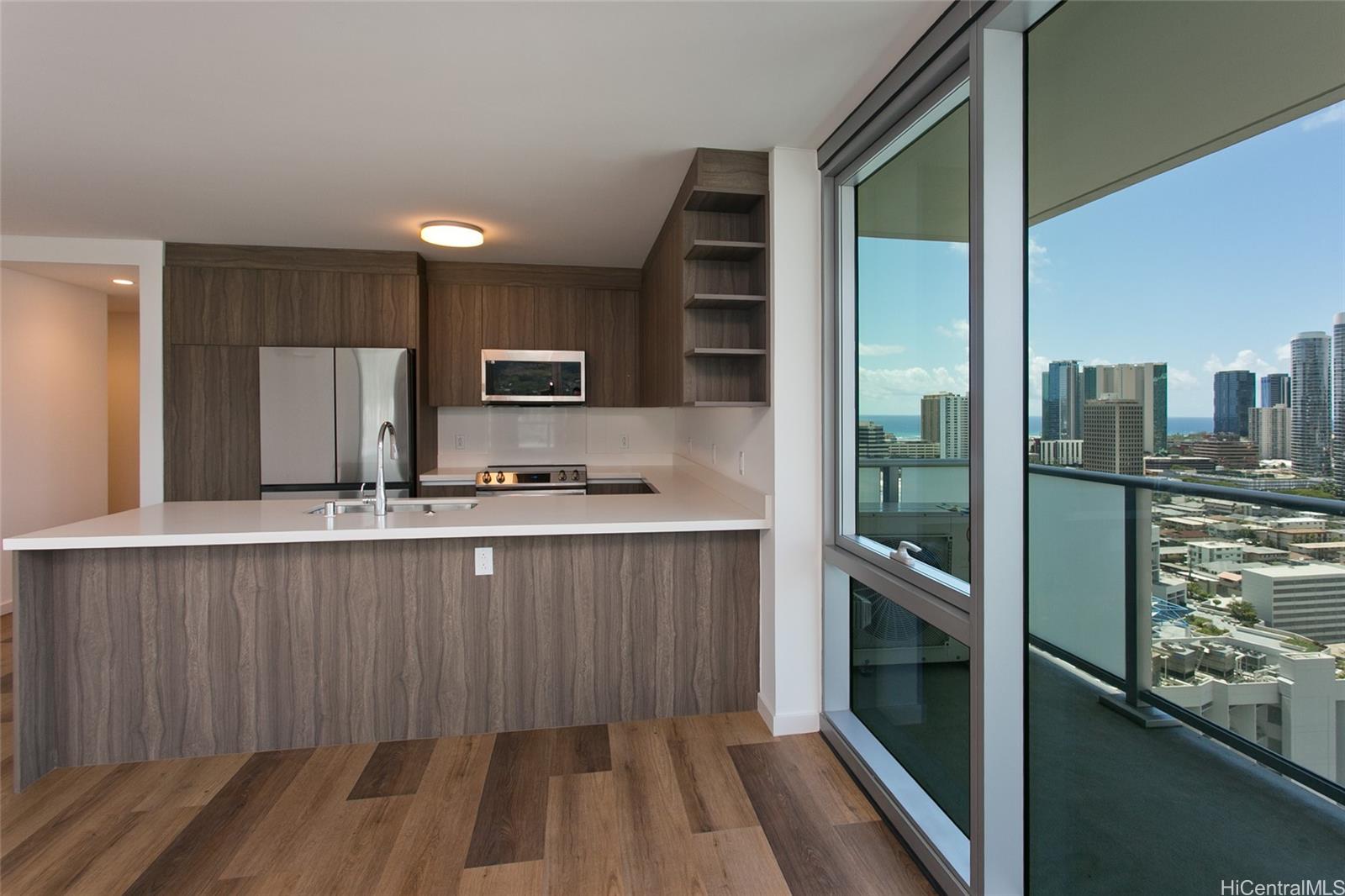 1515 Liona Street  Unit 2212