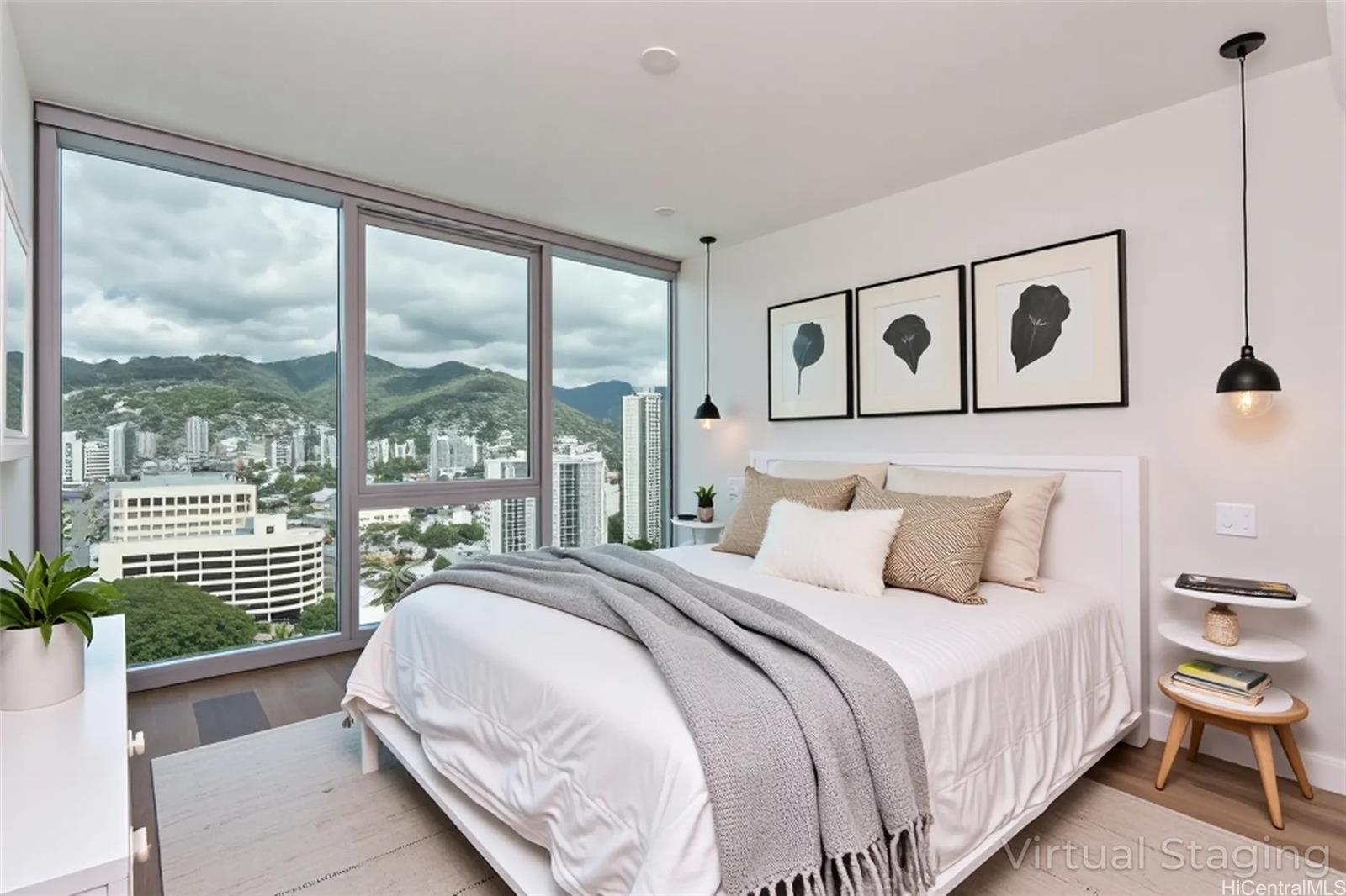 1515 Liona Street  Unit 2212