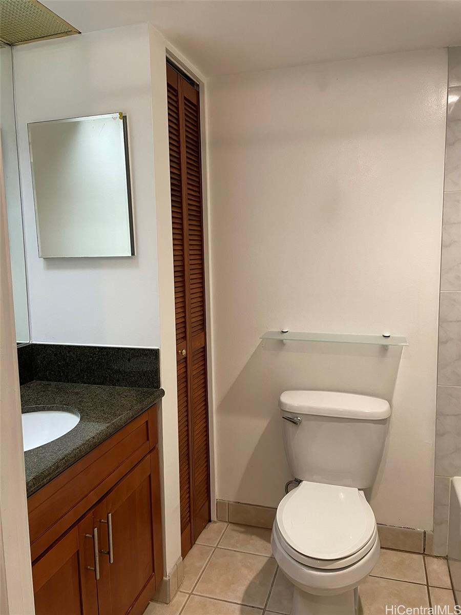 2040 Nuuanu Avenue  Unit 1203