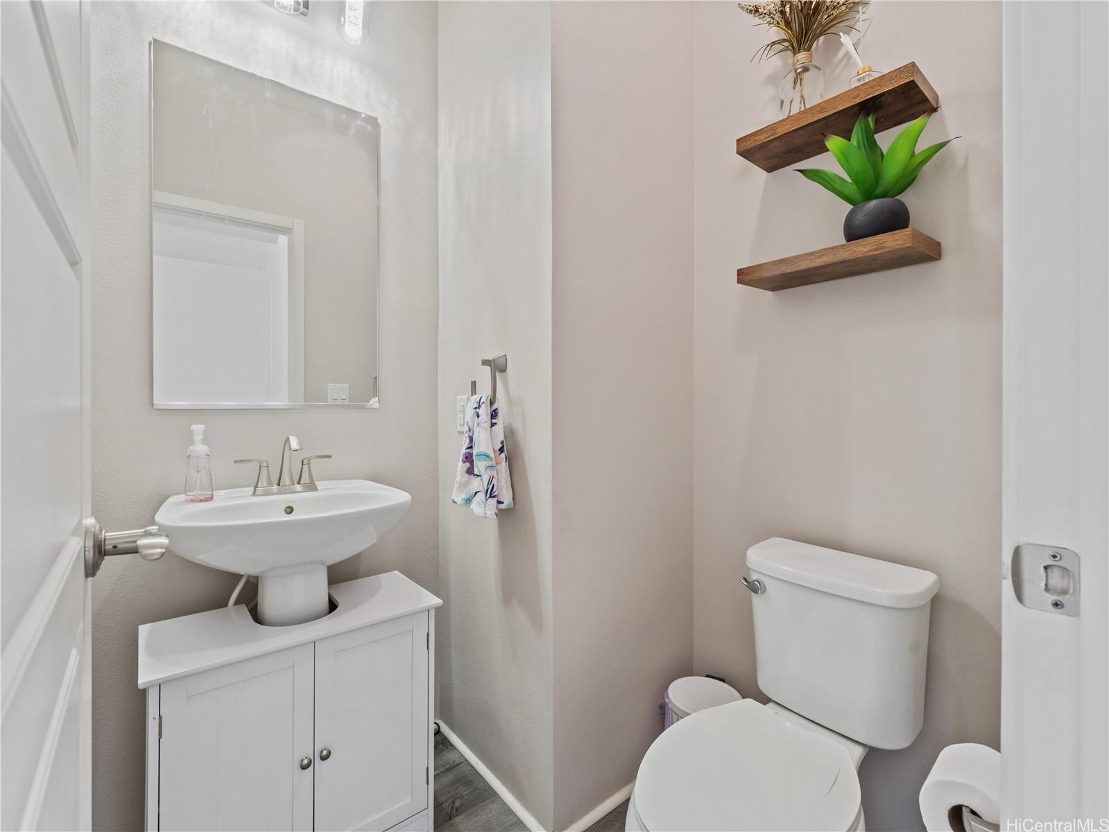 91-1088 Iliahialoe Loop