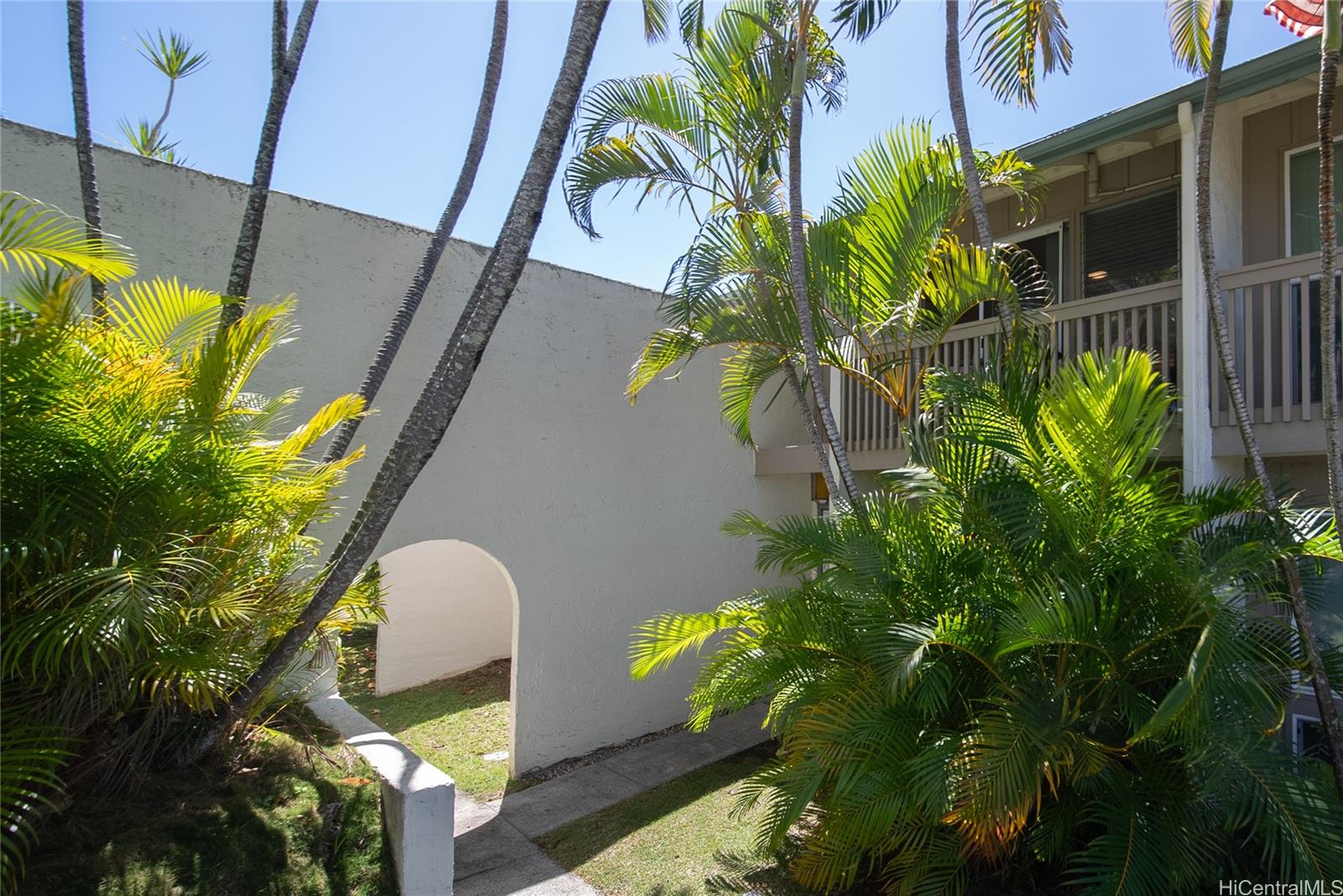 3182 Kuau Street  Unit 702