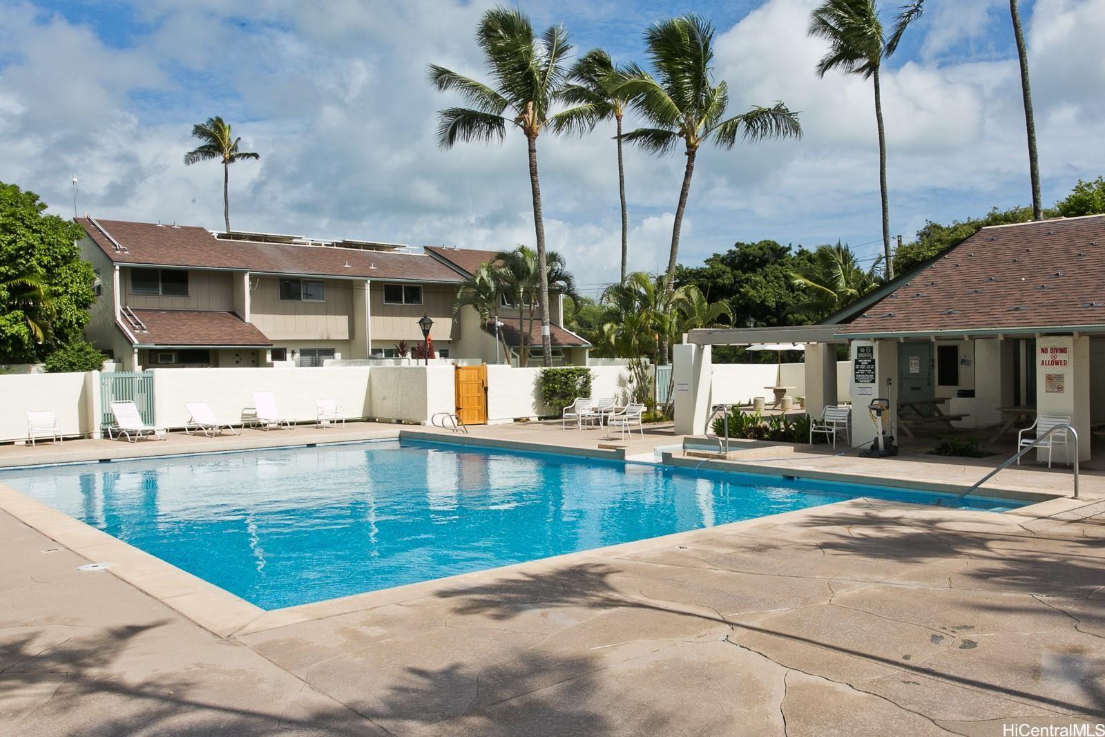 3182 Kuau Street  Unit 702