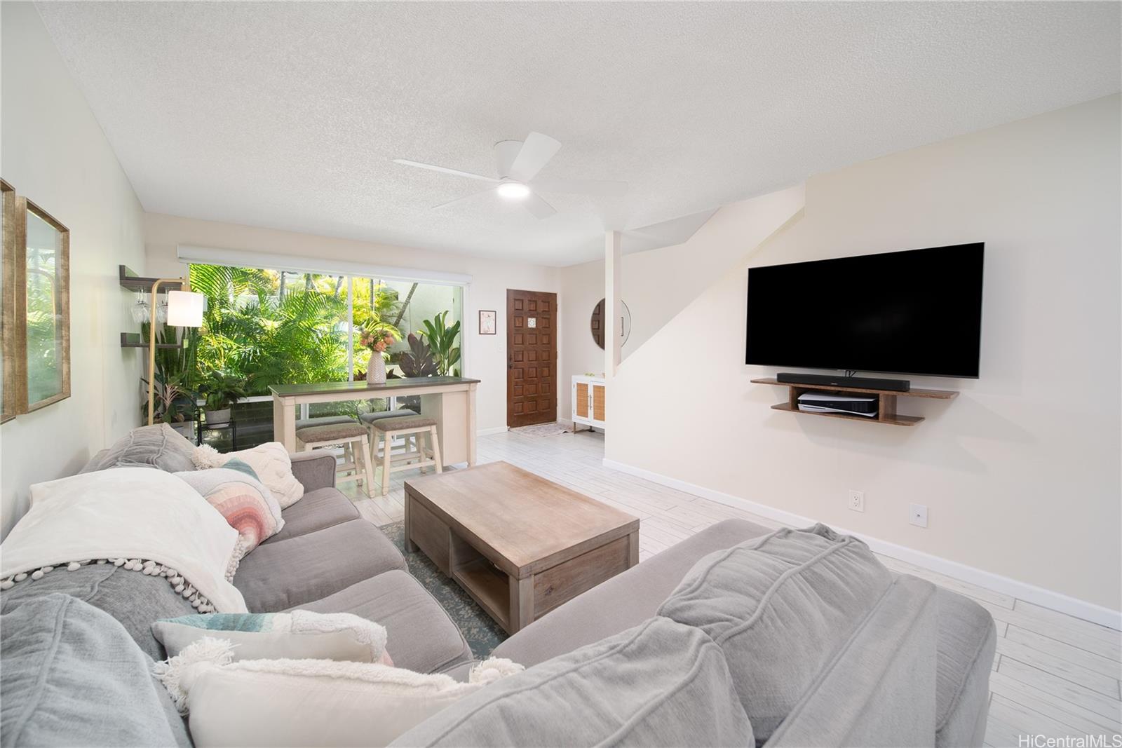 3182 Kuau Street  Unit 702