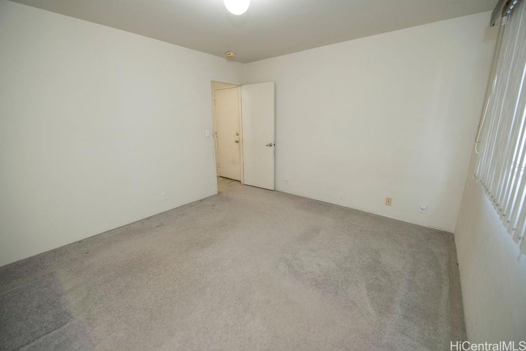 Photo 6 of 24