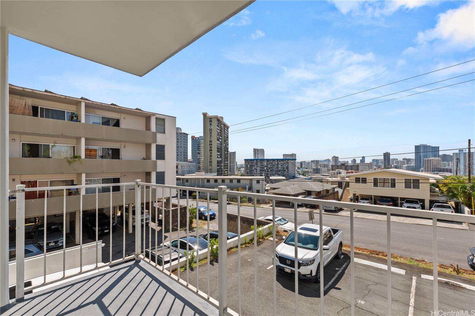 1069 Spencer Street  Unit 101