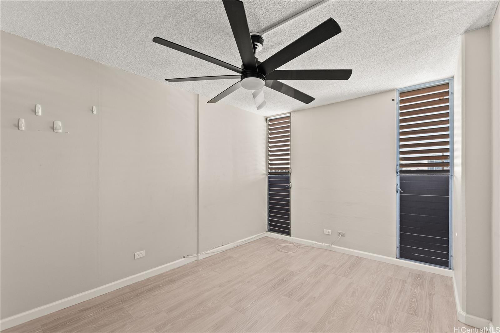 1069 Spencer Street  Unit 101