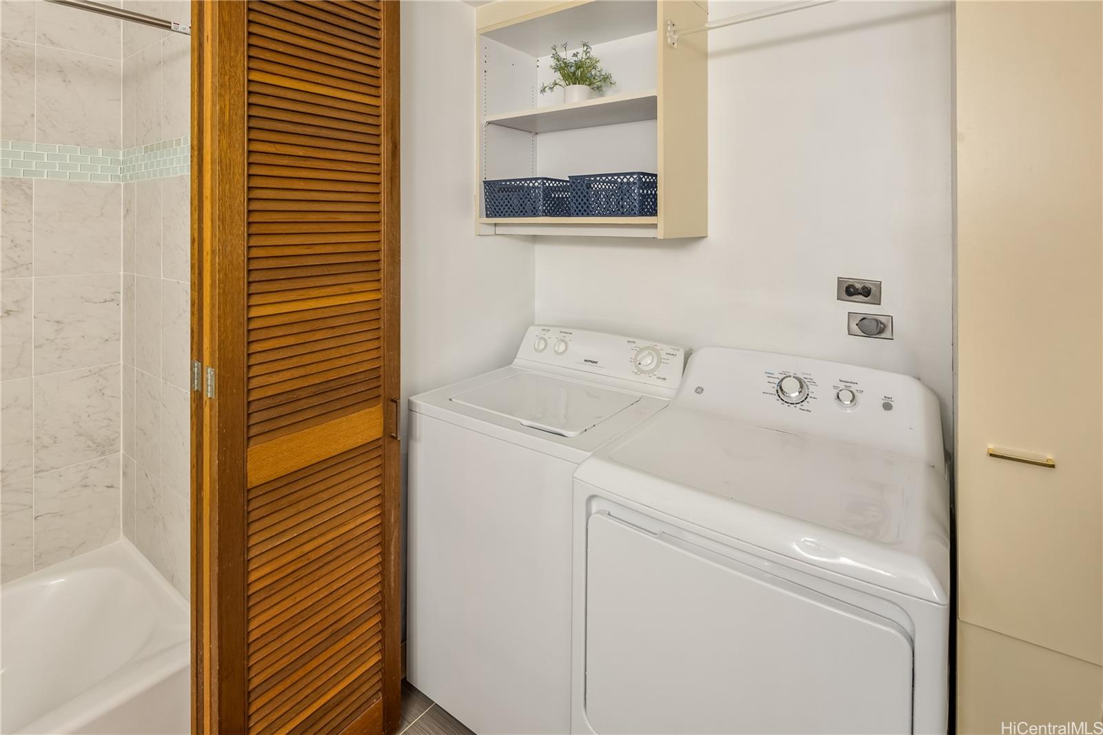 1350 Ala Moana Boulevard  Unit 1010