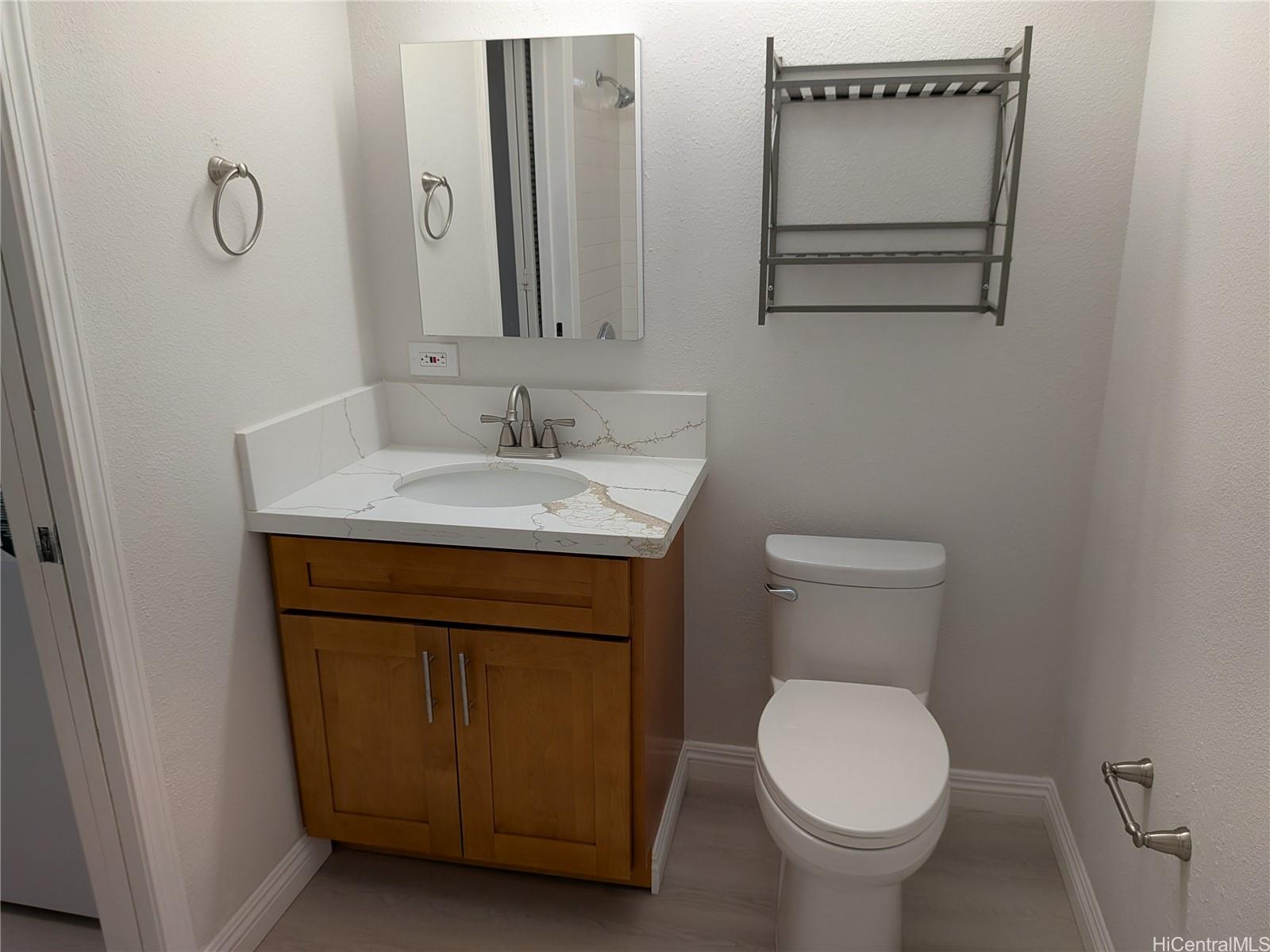 Photo 11 of 21