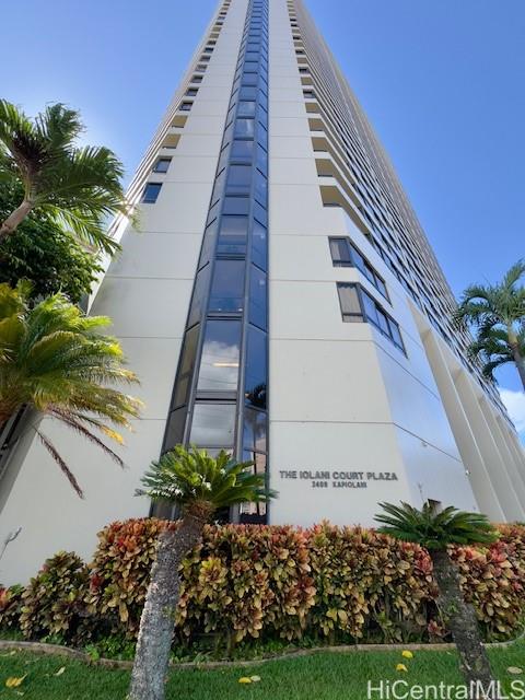 2499 Kapiolani Boulevard 2702
