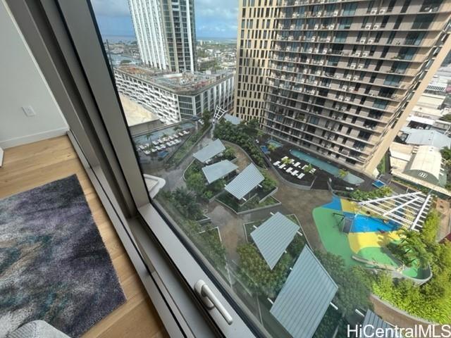 Photo 20 of 22