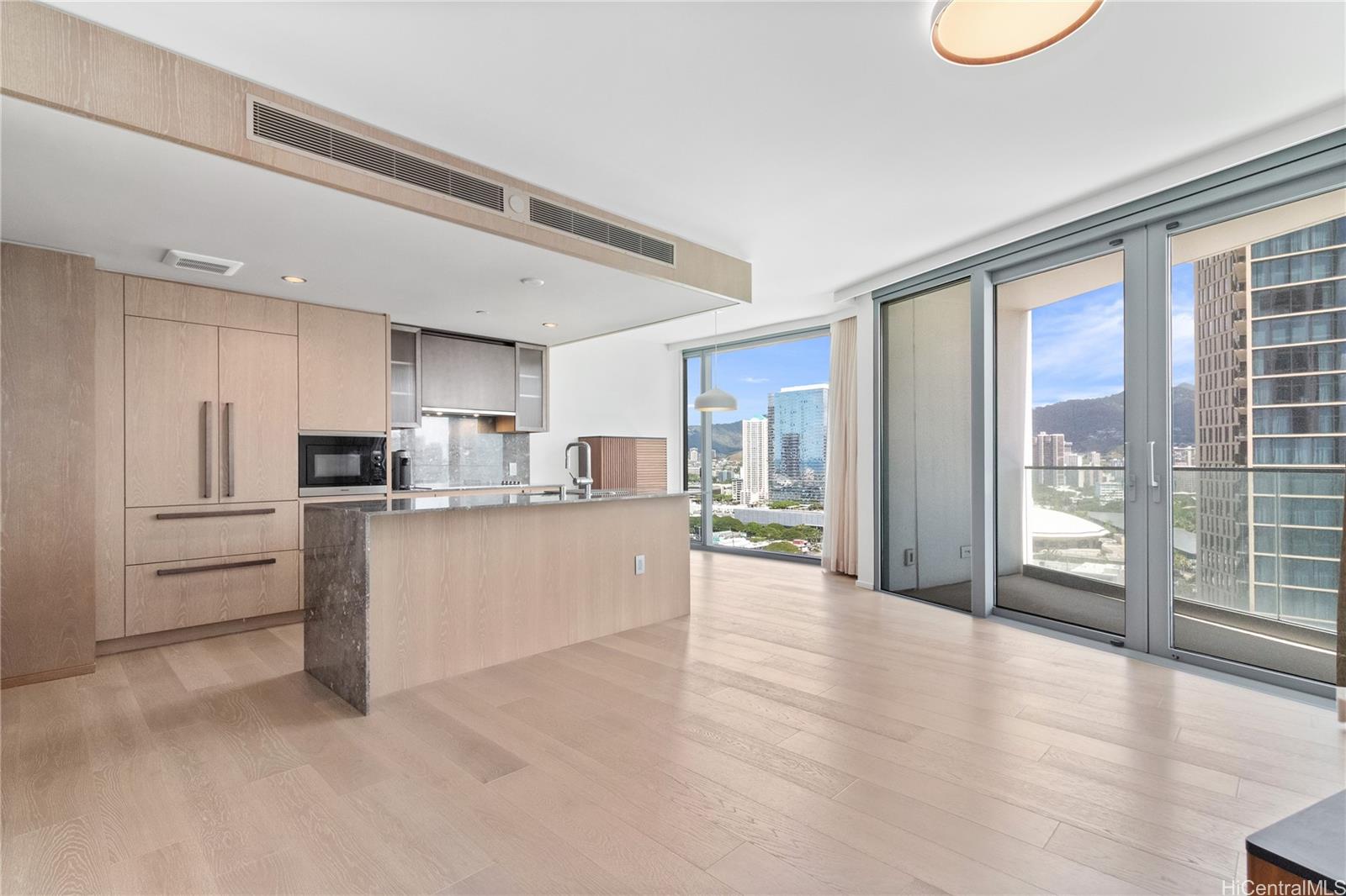 1000 Auahi Street 2110