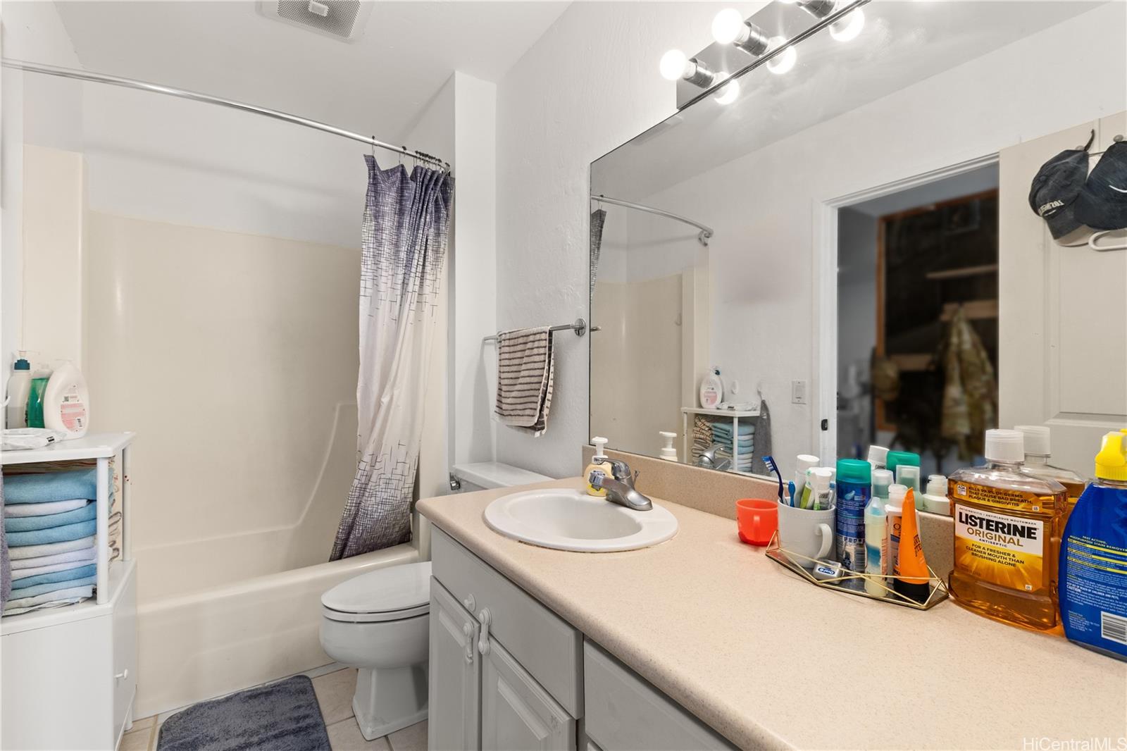 98-360 Koauka Loop  Unit 206