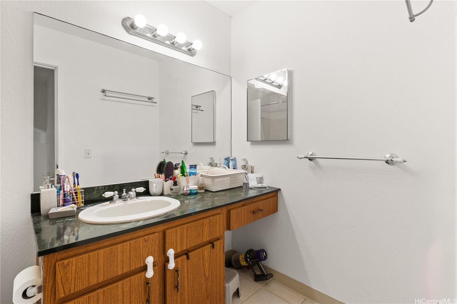 98-360 Koauka Loop  Unit 206