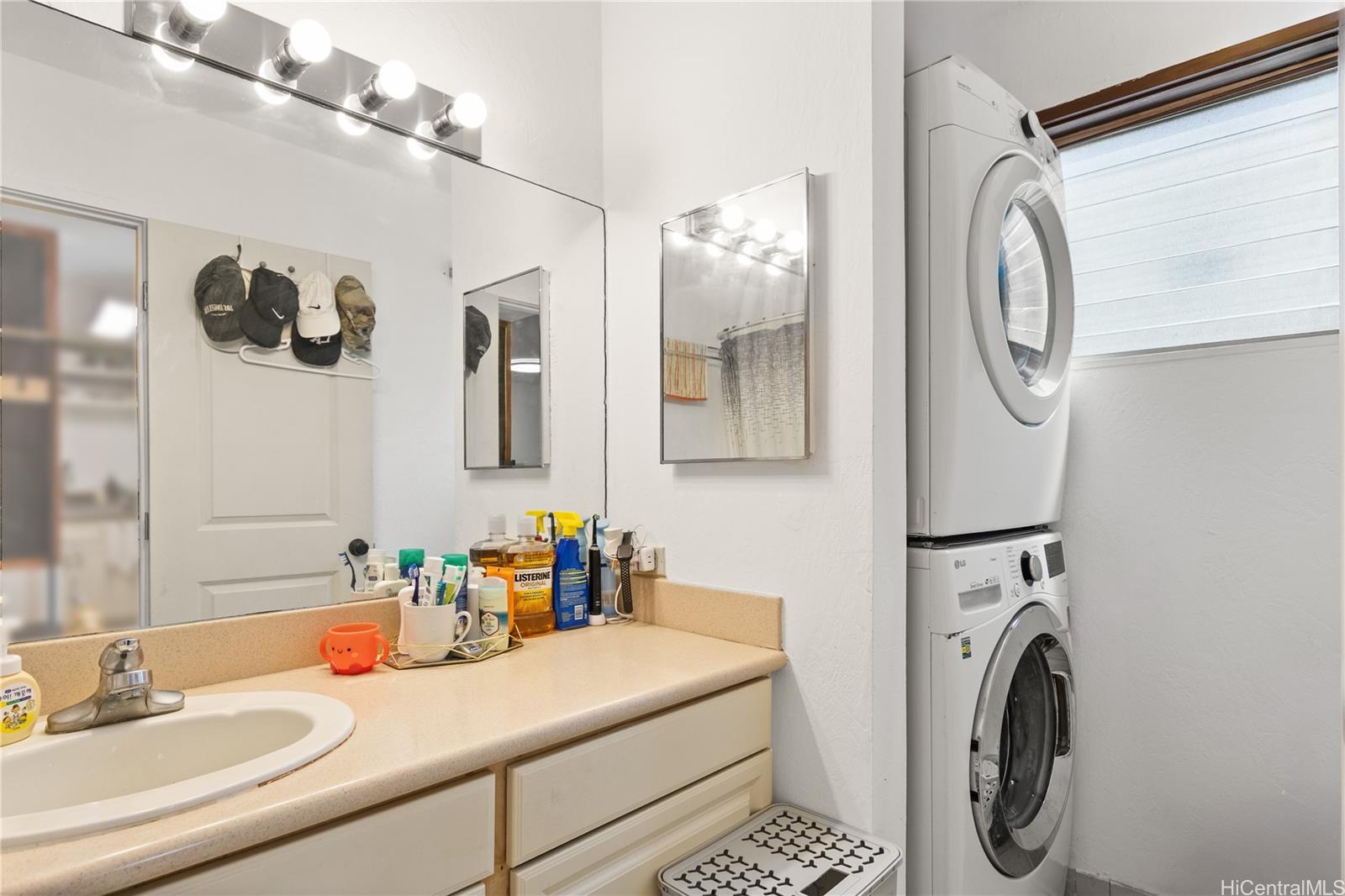 98-360 Koauka Loop  Unit 206