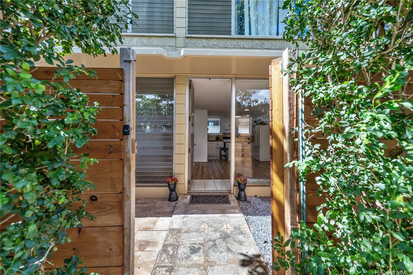1403 Makiki Street B103