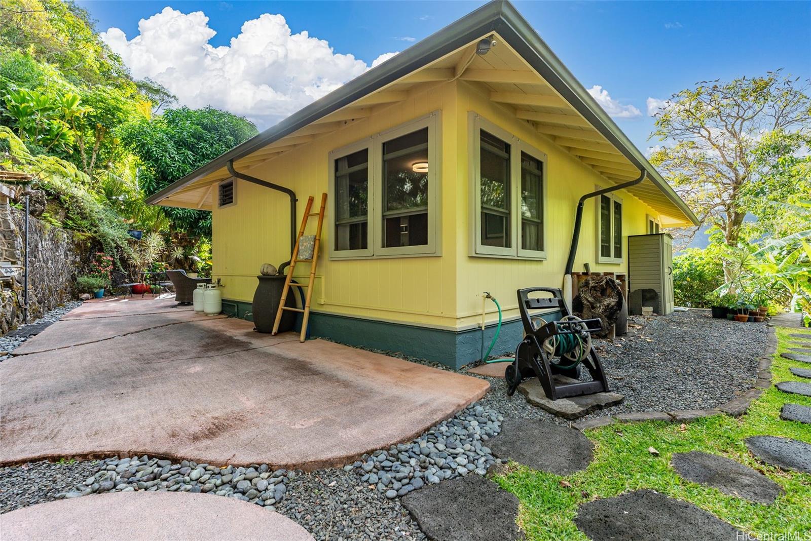 3181 Beaumont Woods Place