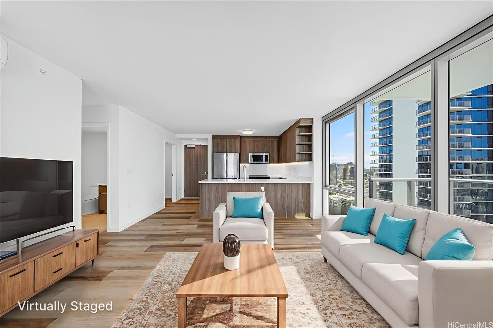 1515 Liona Street  Unit 3400