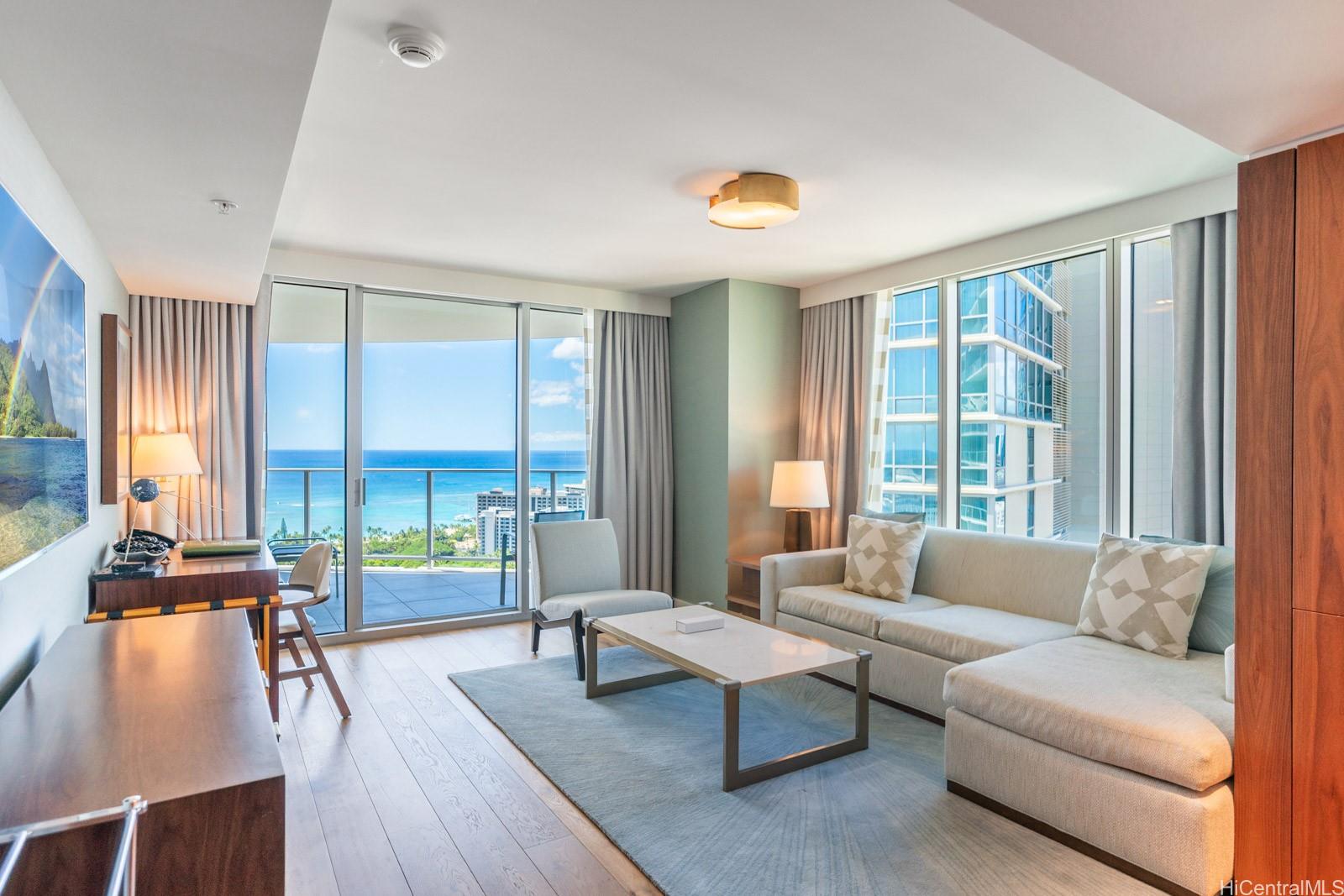 2139 Kuhio Avenue 3201
