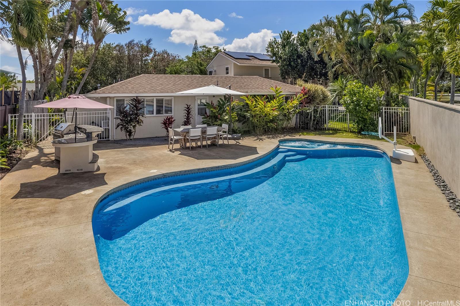 676 Mokapu Road
