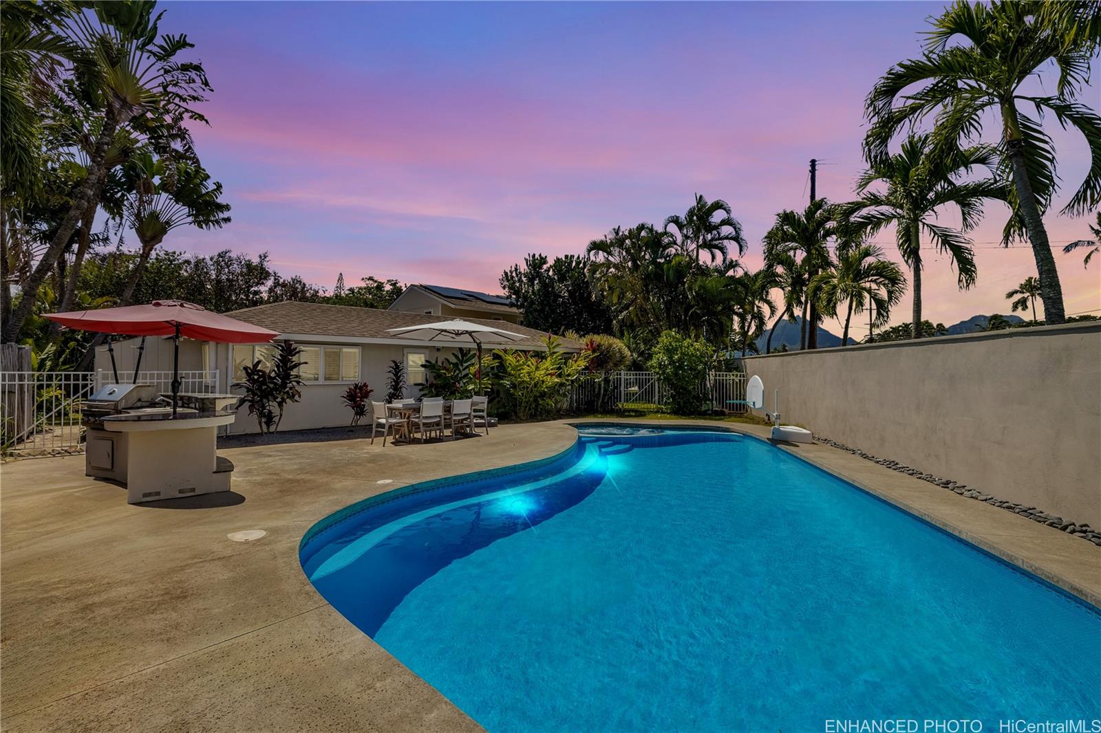 676 Mokapu Road