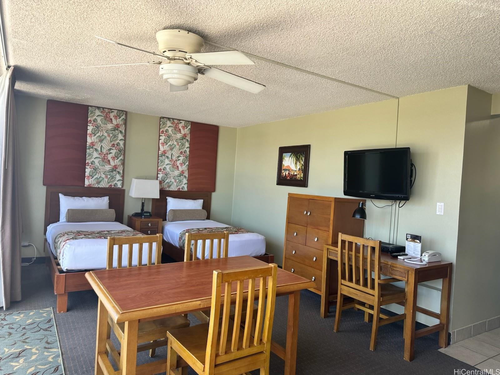2427 Kuhio Avenue 1708