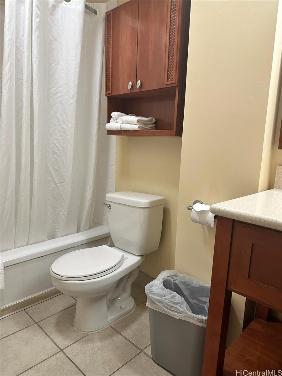 Photo 9 of 13