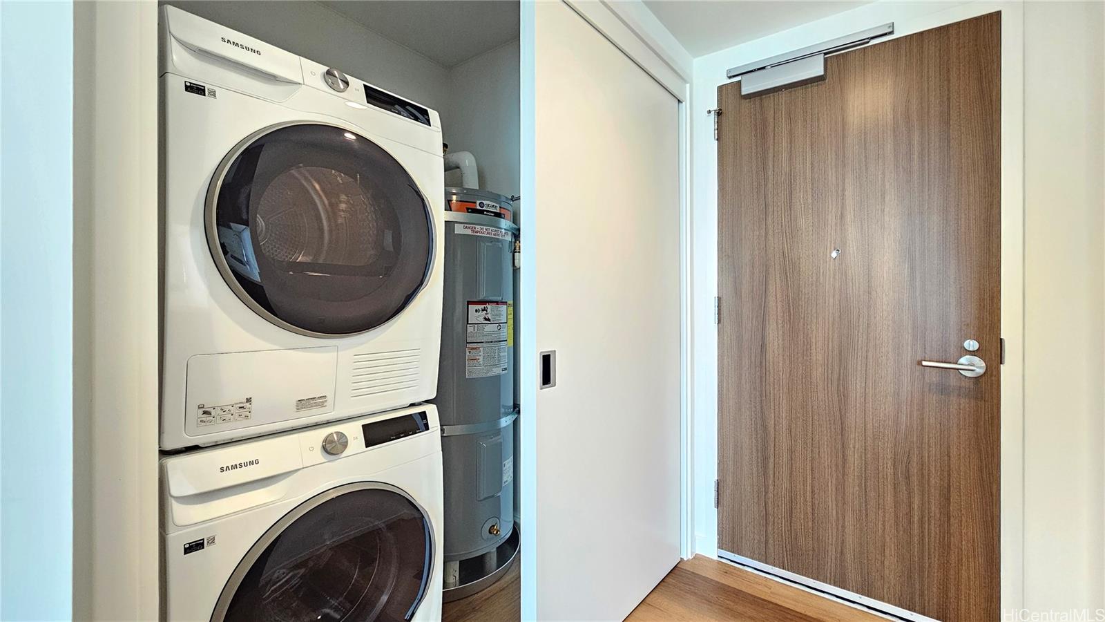 1515 Liona Street  Unit 2603