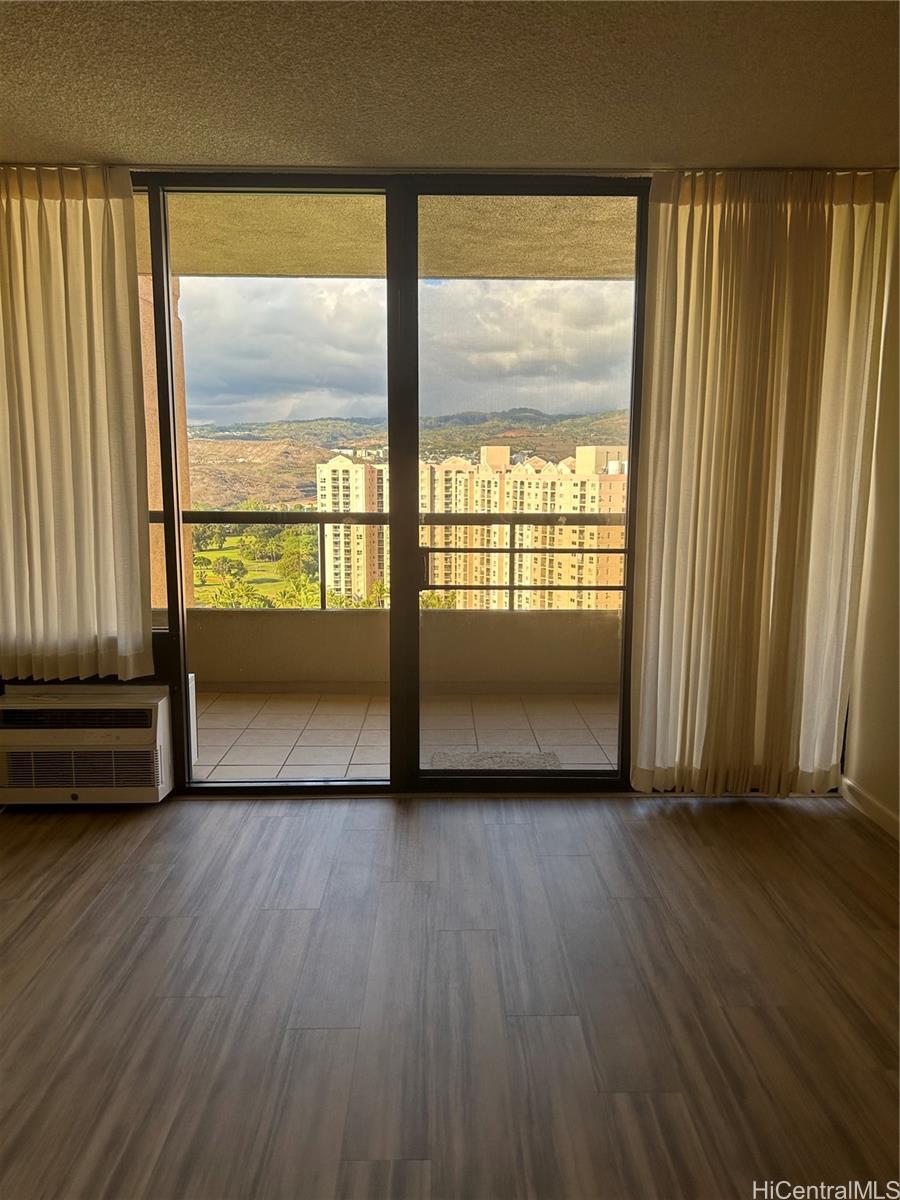Photo 20 of 20